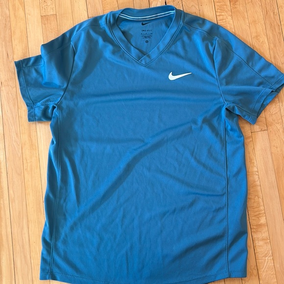 Mens Nike Shirt S - NWOT - Picture 1 of 2
